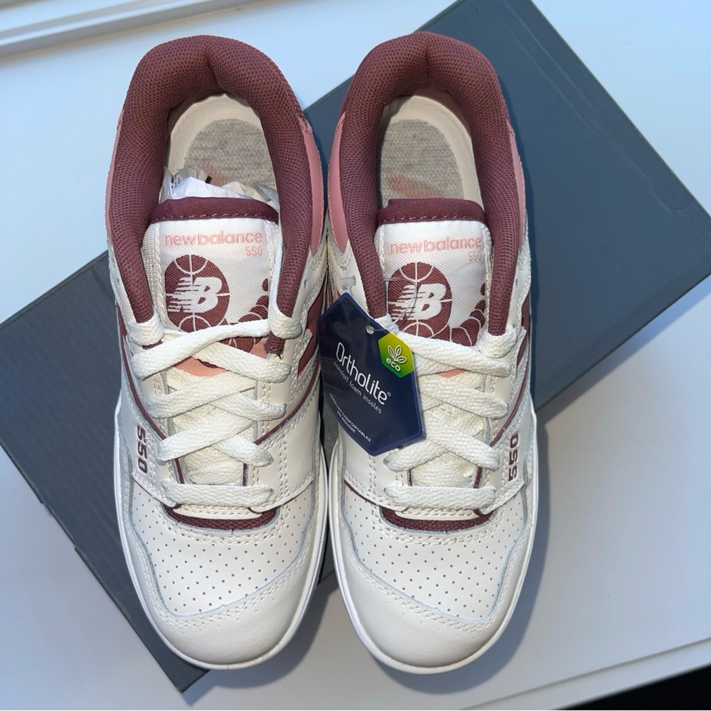 New Balance 550 White Red Burgundy BBW550DP Women's 5 Men’s 3.5 NIB - Picture 2 of 7